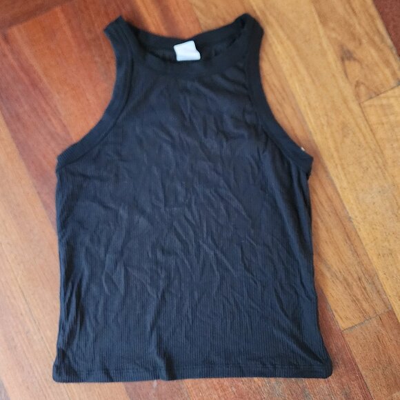 No Boundaries Juniors Black Ribbed Tank Top Size Medium (7-9) - Picture 1 of 10
